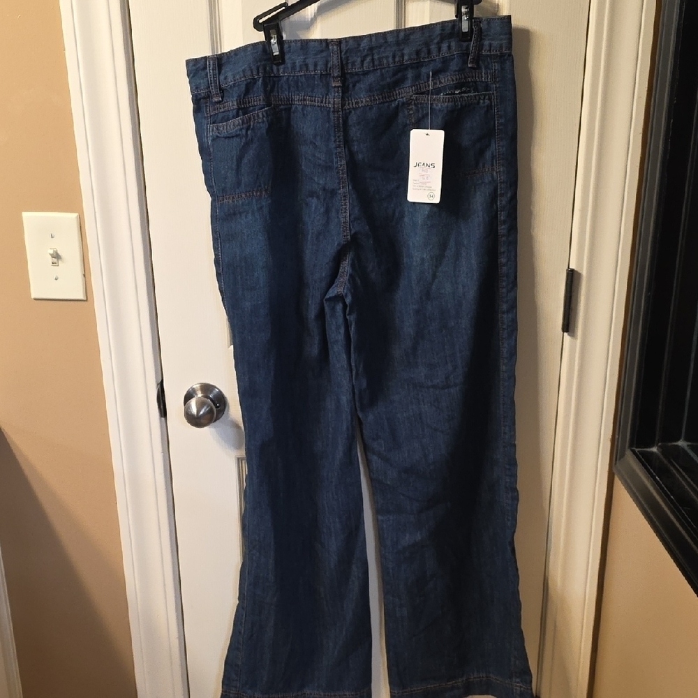 Classic Blue Women's Jeans - Picture 2 of 2